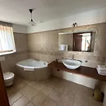 Natura Panzió 4*