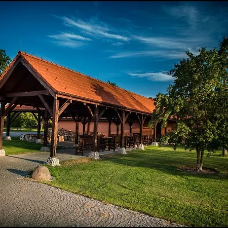 Natura Bed and breakfast 3*